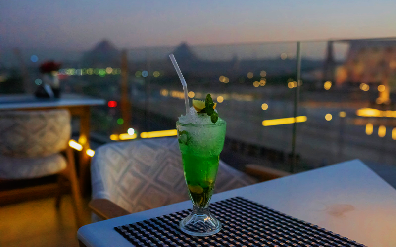 Cairo: Dinner with Grand Egyptian Museum & Pyramids Views. - Image 2