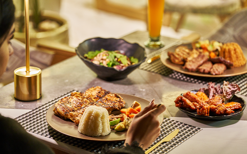 Cairo: Dinner with Grand Egyptian Museum & Pyramids Views. - Image 8