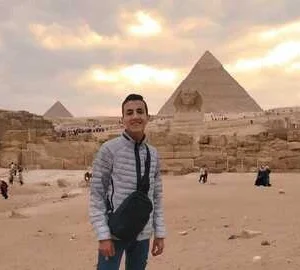 Tour To Giza Pyramids, The Egyptian Museum and Old Cairo