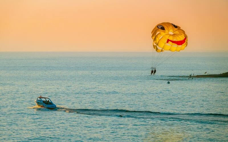 Parasailing In Sharm El Sheikh - Image 3