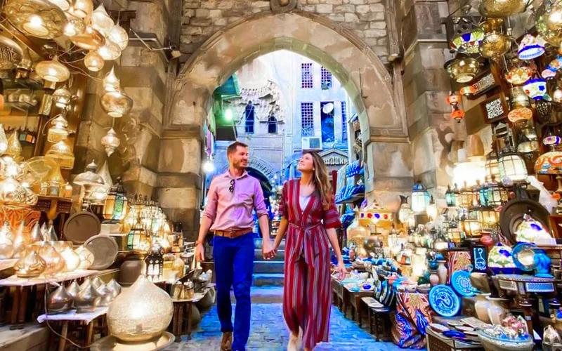 2 Days Cairo Tour Package Visiting Pyramids, Museum, Islamic And Christian Cairo - Image 14