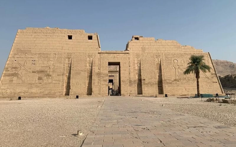 Package 8 Days 7 Nights : Cairo to Abu Simbel by Road - Image 12