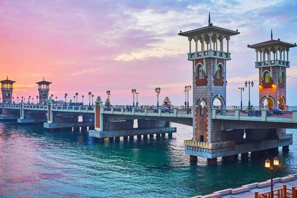 5 Days 4 Nights Egypt Holiday Package to Cairo & Alexandria