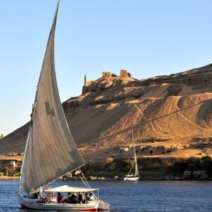 Cheap Egypt Holiday: 8 Days 7 Nights Cairo, Aswan & Luxor with Sleeper Train