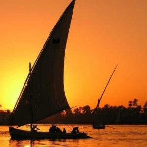 Cairo Layover Tour - Giza Pyramids & Felucca Nile Sailing Trip