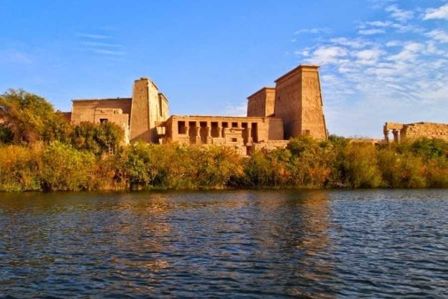 5 Days 4 Nights Egypt Holiday Package — Cairo & Nile Cruise Aswan to Luxor